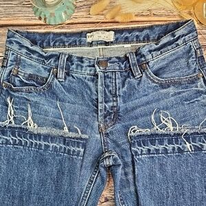 NEW FREE PEOPLE MID-RISE DISTRESSED RAW TIERED HEM FLARE LEG DENIM BLUE JEANS